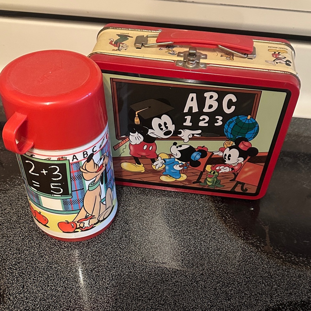 Vintage 1997 Disney Mickey & Friends School Tin Lunchbox